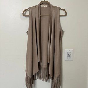 Sleeveless Fringed Cardigan